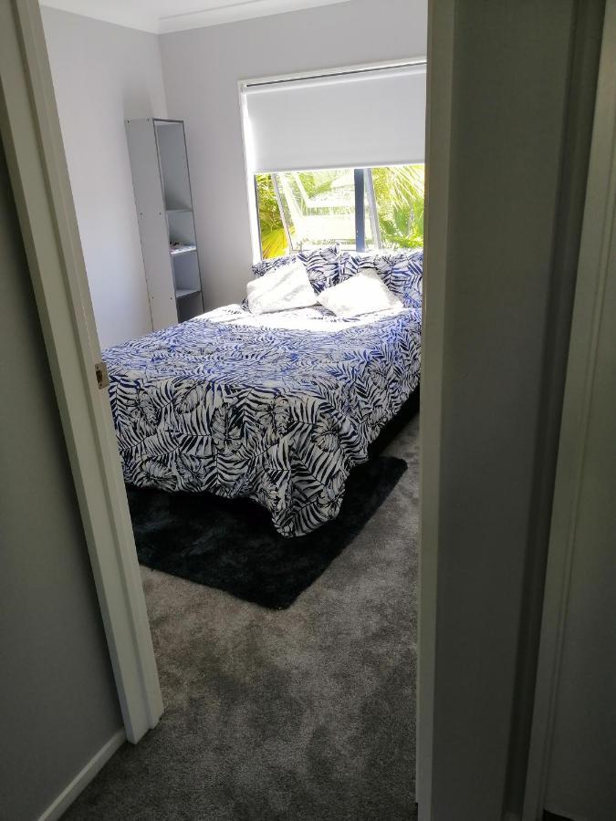 Double Room With Shared Bathroom Окленд Экстерьер фото