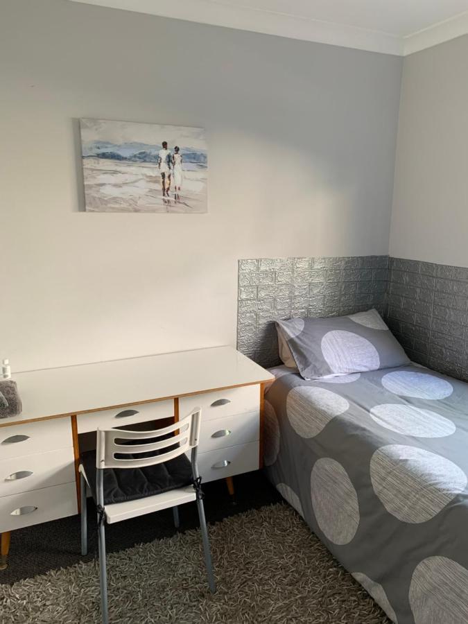Double Room With Shared Bathroom Окленд Экстерьер фото