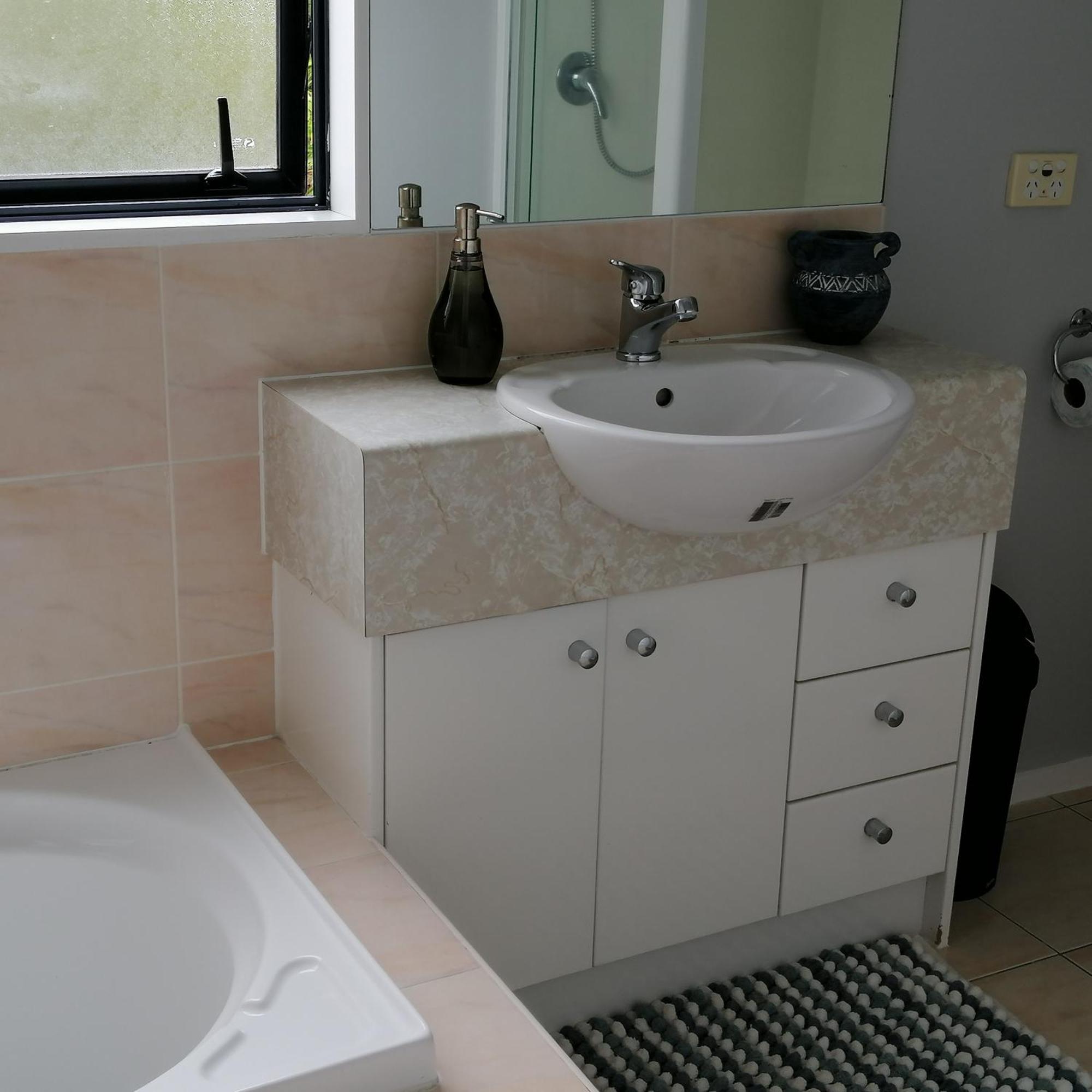 Double Room With Shared Bathroom Окленд Экстерьер фото